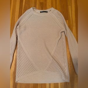 Oversized sweater that’s perfect for fall